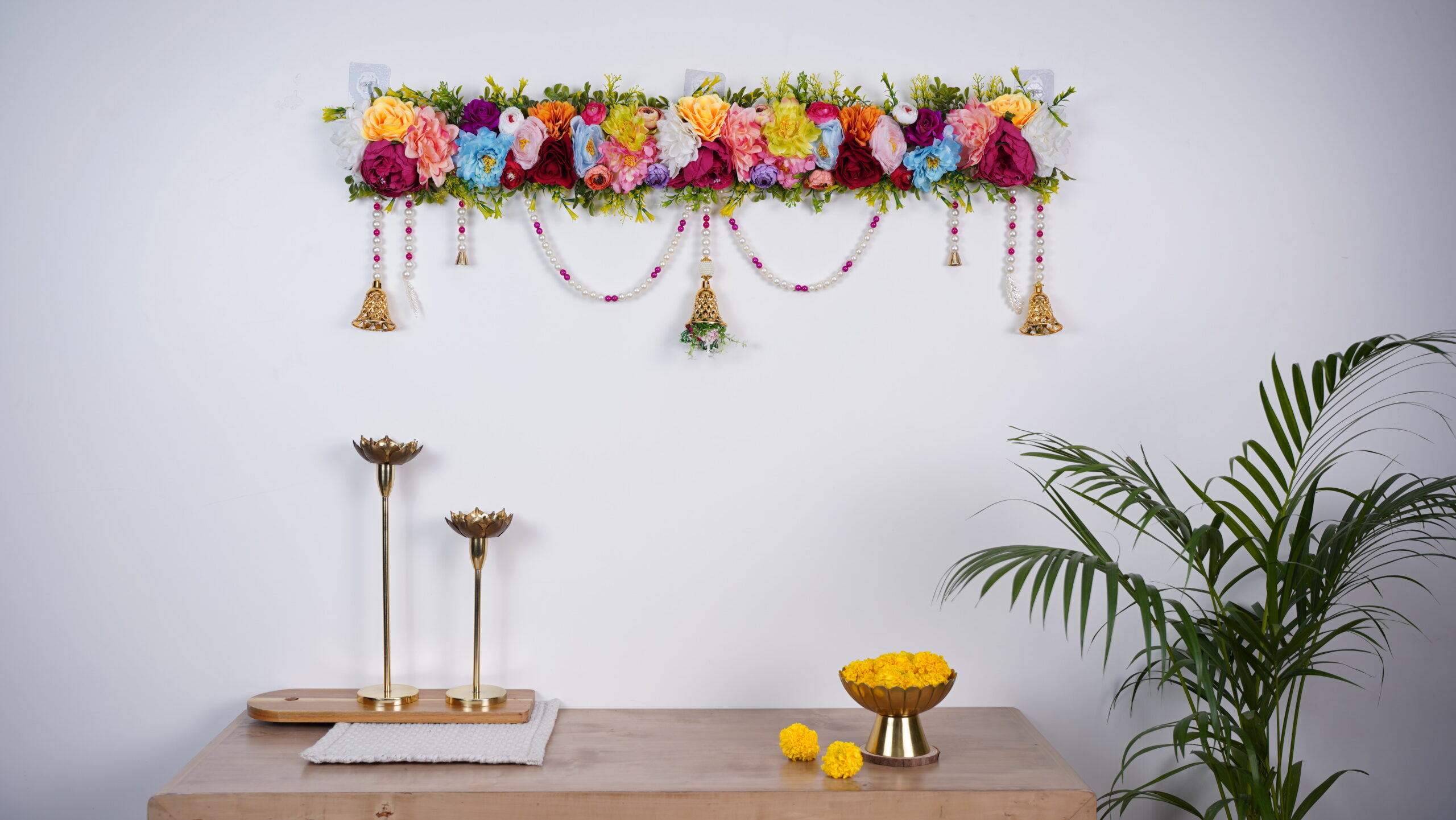 Stunning Flower Door Decoration for a Welcoming Entrance